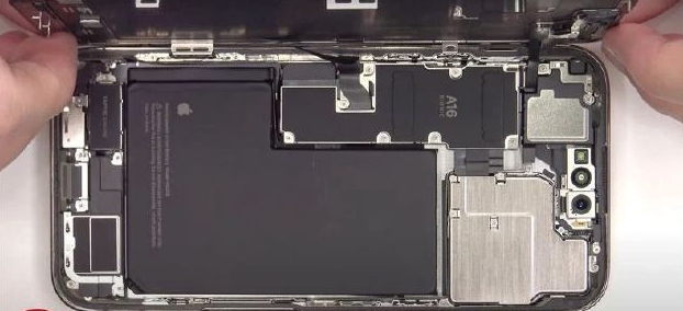 东昌府苹果14维修分享看iPhone 14 Pro Max拆解 